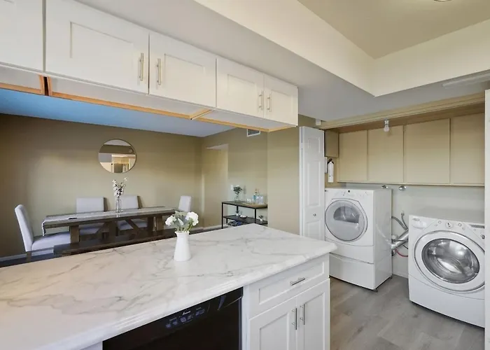 Luxury Near Mayo Clinic, Old Town & Honor Health