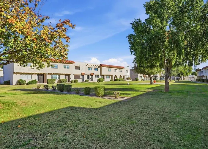 Luxury Near Mayo Clinic, Old Town & Honor Health Apartment